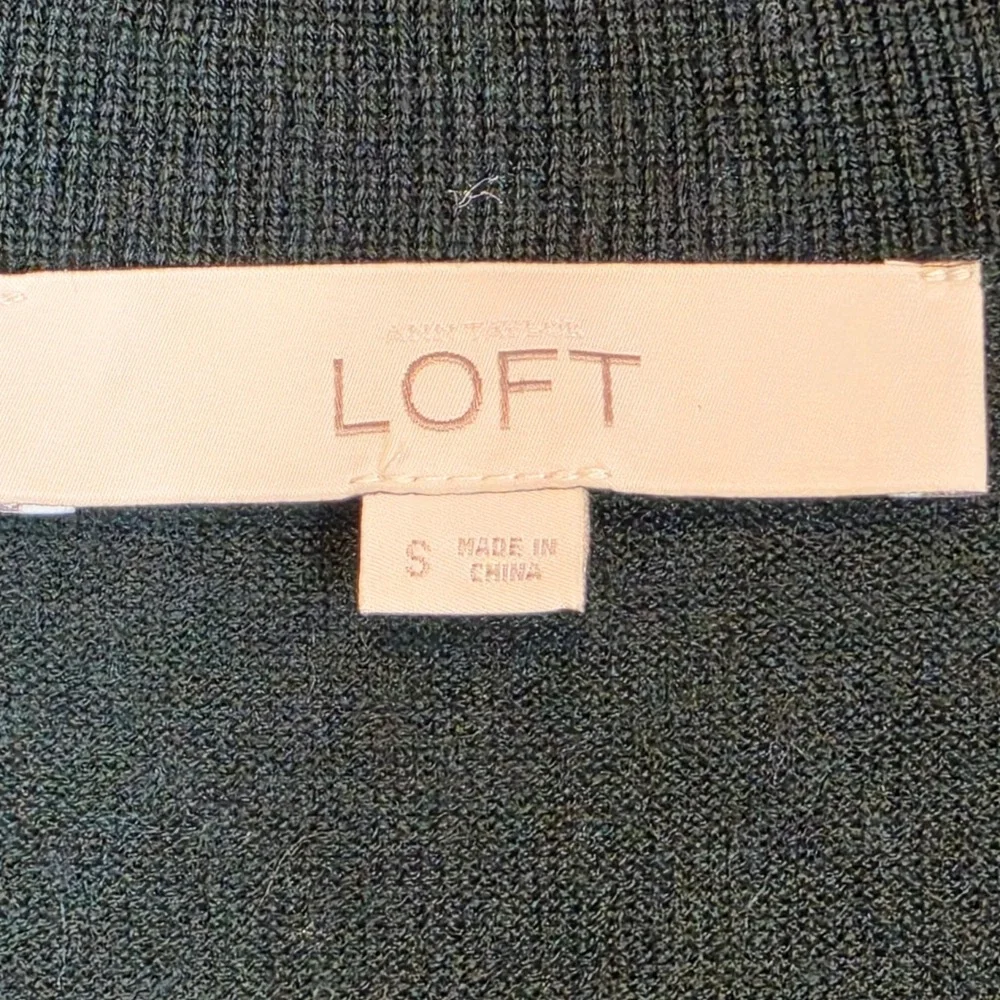 LOFT Womens Forest Green Wool Blend V-Neck Button Front Cardigan Sweater Small